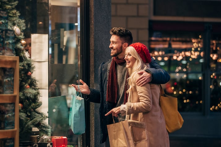 6 Marketing Tips to Get in the Holiday Spirit